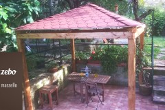 Gazebo_legno_tetto_giardino